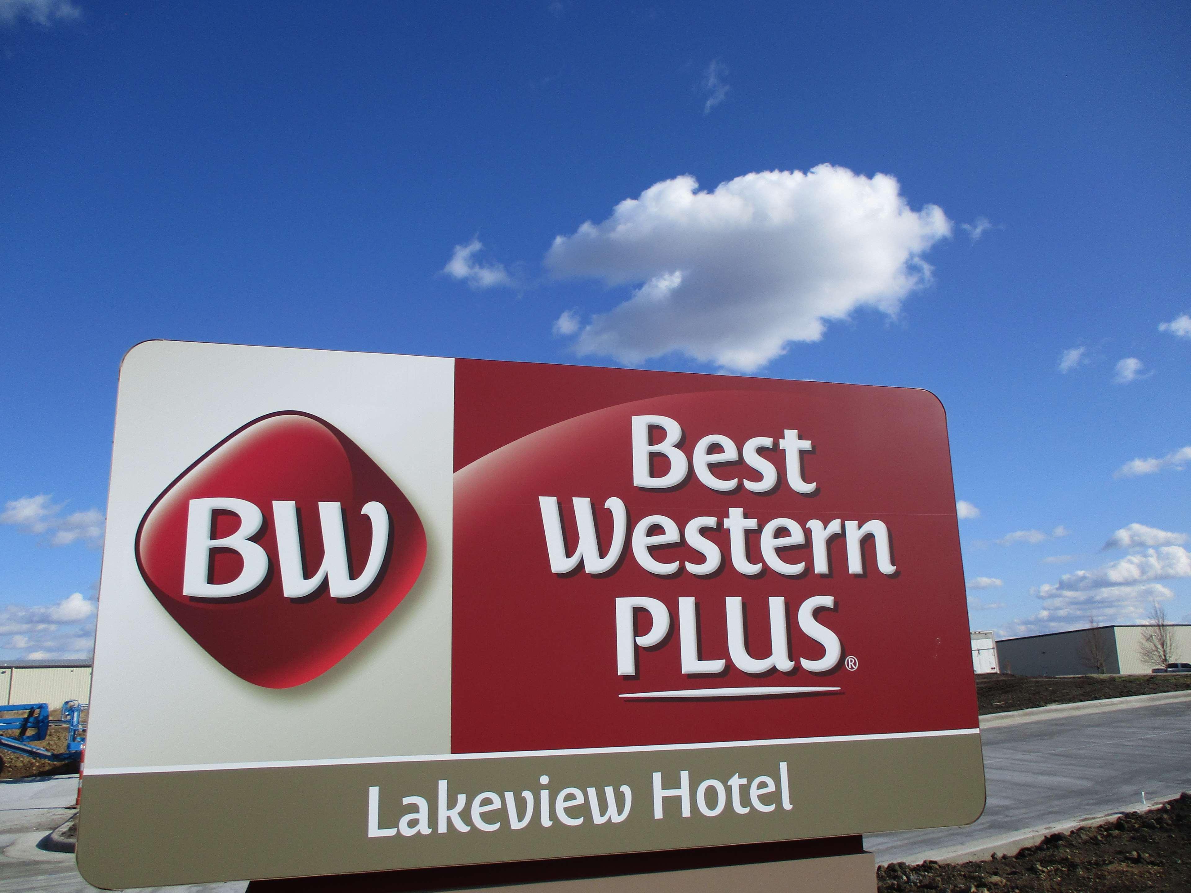 Best Western Plus Lakeview Hotel Madison Εξωτερικό φωτογραφία