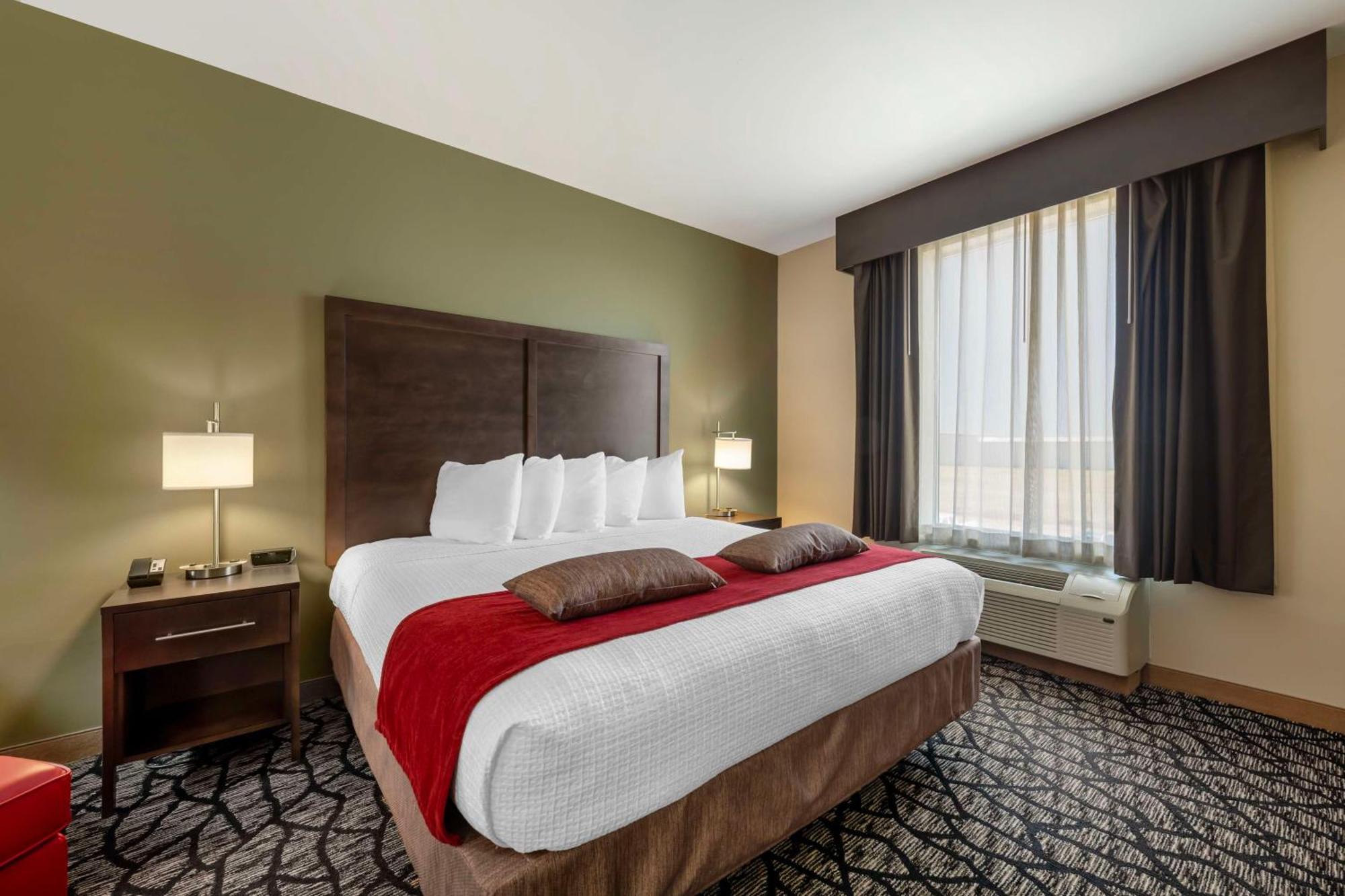 Best Western Plus Lakeview Hotel Madison Εξωτερικό φωτογραφία