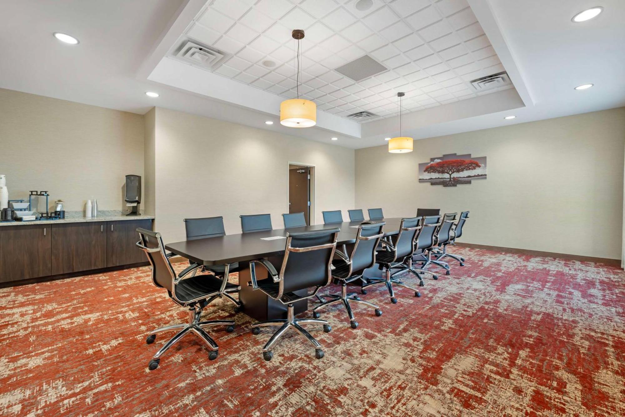 Best Western Plus Lakeview Hotel Madison Εξωτερικό φωτογραφία