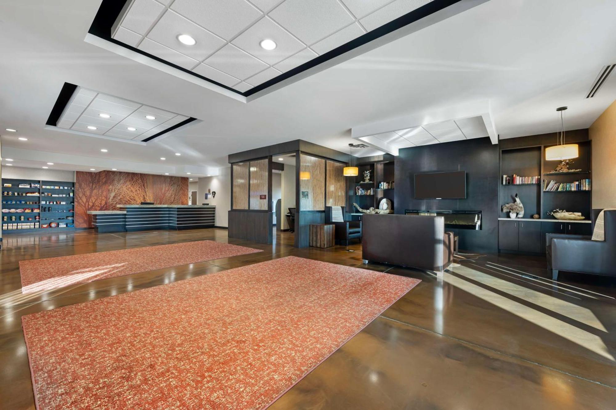 Best Western Plus Lakeview Hotel Madison Εξωτερικό φωτογραφία